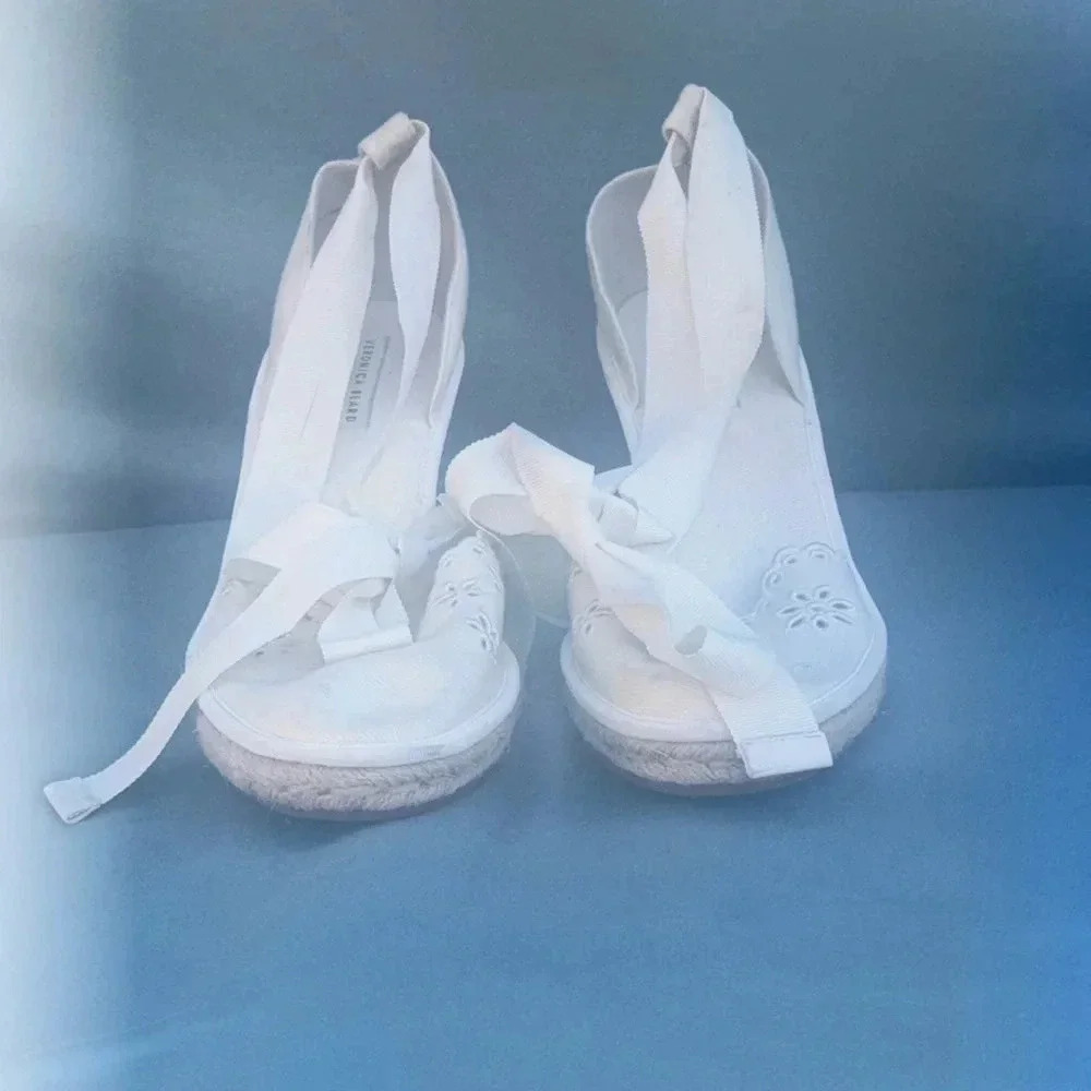 NWOT Veronica Beard Women 11 Soleil Sandal Espadrille White Eyelet Wedge *defect - Picture 2 of 11